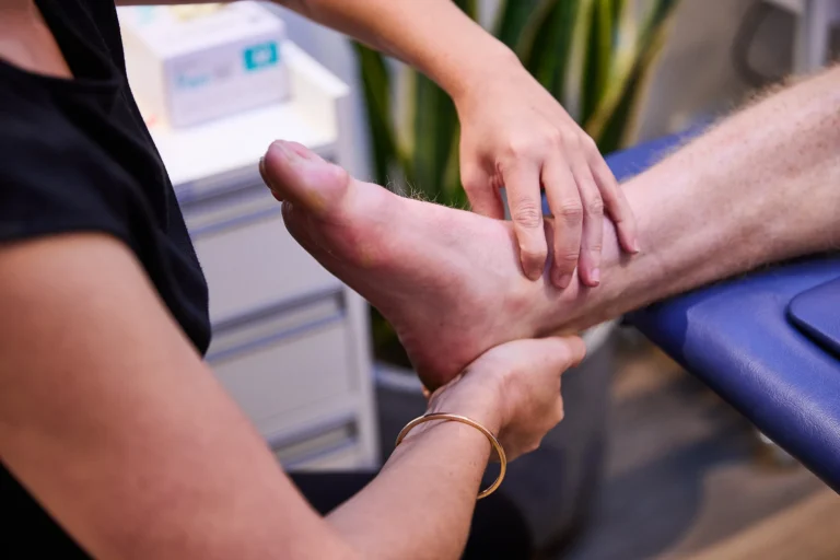 Pure Physio-Collins St-2026_03_27-738_Ella-Wright